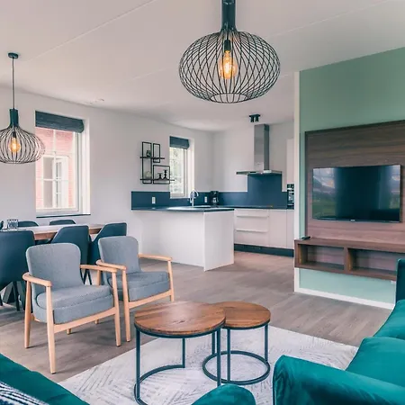 Sustainable Water With Dishwasher, By A