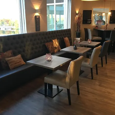 Villa Sustainable Water With Dishwasher, By A *