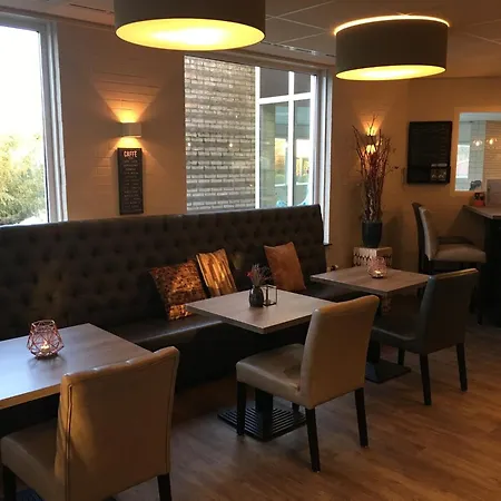 Sustainable Water With Dishwasher, By A Villa *