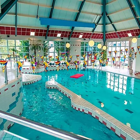 Sustainable Water With Dishwasher, By A * Medemblik