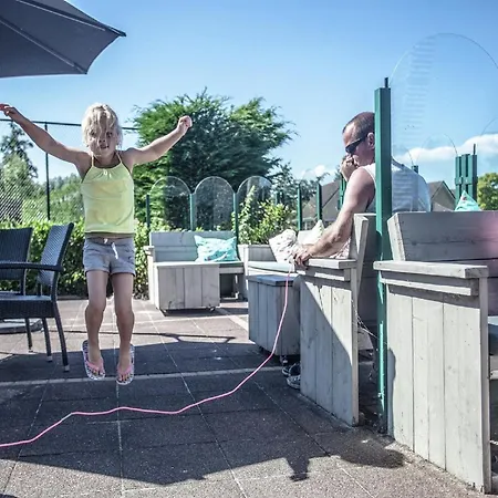 Sustainable Water With Dishwasher, By A Villa *