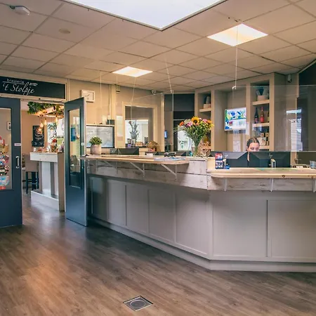 Villa Sustainable Water With Dishwasher, By A *